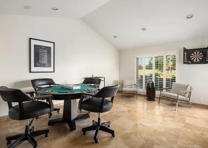 Sparkling Pool Poker Table And Relaxation At Sweetwater * Scottsdale